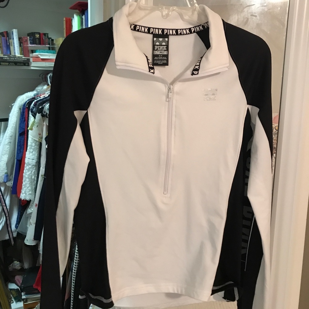 PINK Ultimate Workout Pullover